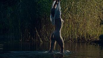 Actress - Weronika Janosz, Aleksandra Piotrowska: Movie - Niepewnosc